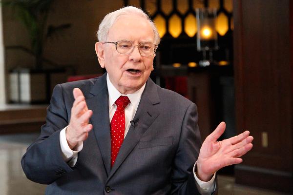 Tỷ phú 88 tuổi, Warren Buffet, người giàu thứ 3 trên trên thế giới