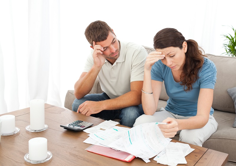 Phân chia rõ trách nhiệm tài chính trong gia đình bảo vệ hạnh phúc vợ chồng